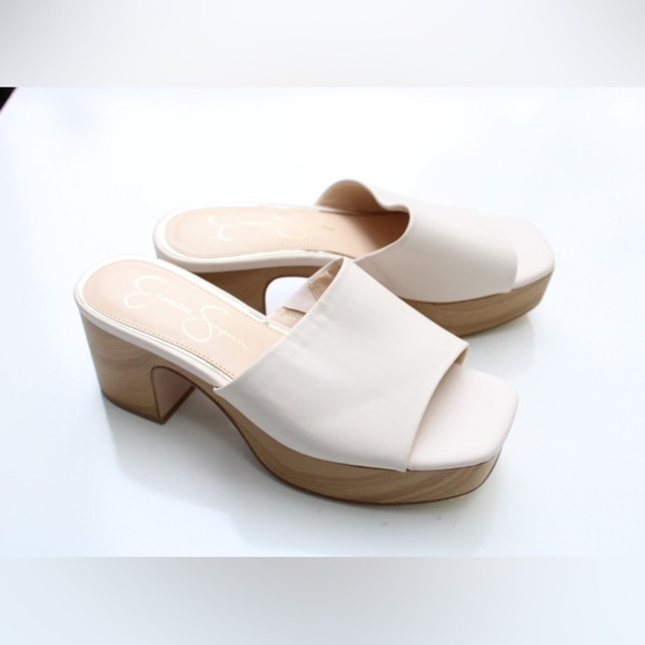 NWOT Jessica Simpson mules - Picture 7 of 9